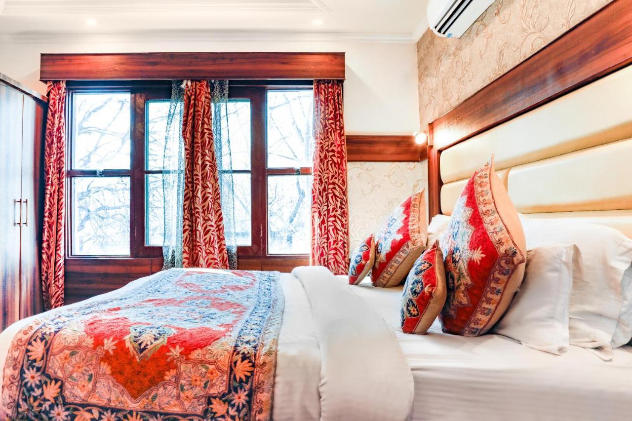 Pahalgam Retreat Hotel Exterior foto